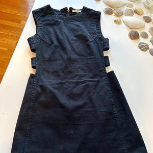Black denim mini-dress with side cleavage